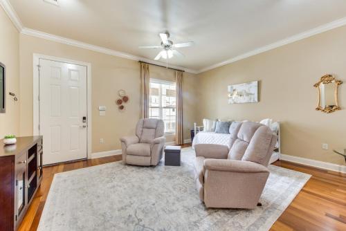 Lovely Baton Rouge Condo about 1 Mi to LSU in Baton Rouge, USA