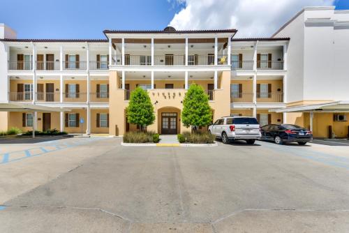 Lovely Baton Rouge Condo about 1 Mi to LSU in Baton Rouge, USA
