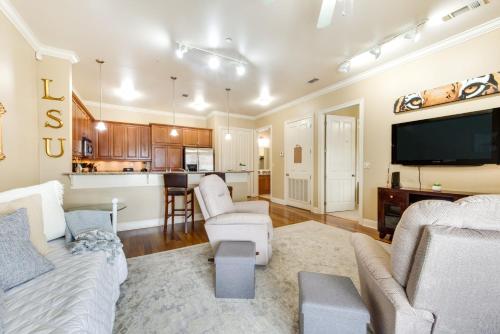 Lovely Baton Rouge Condo about 1 Mi to LSU in Baton Rouge, USA