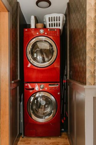 The Residence-beautiful home in the heart of downtown The Residence-beautiful home in the heart of downtown