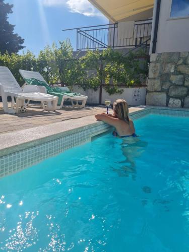 Family friendly house with a swimming pool Selce Crikvenica - 18895 - image 4