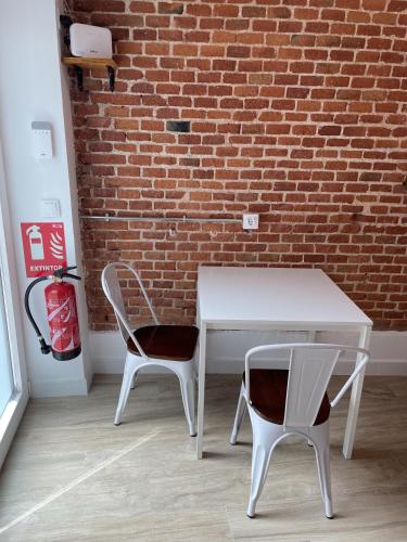 Brand NEW Studio Centro, Atocha - Museums, Madrid (Foto 9)