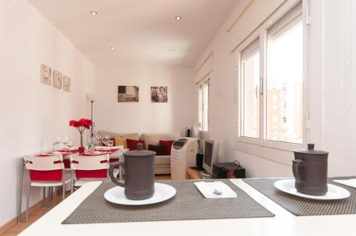 Cute Urban Apartment - image 7