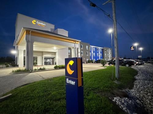 . Comfort Suites Jackson-Cape Girardeau