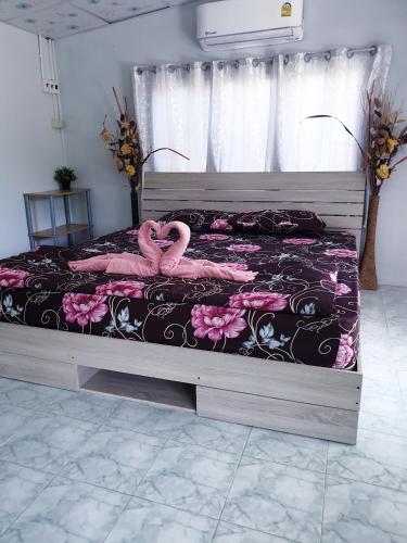 . Ozone farm resort