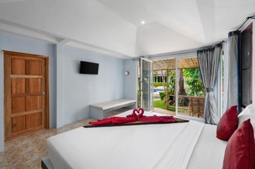 room detail thumbnail 0