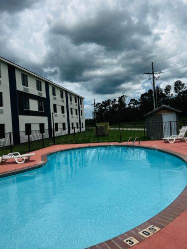 Quality Inn & Suites Lake Charles