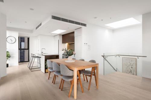 Urban Rest North Sydney Apartments - image 11