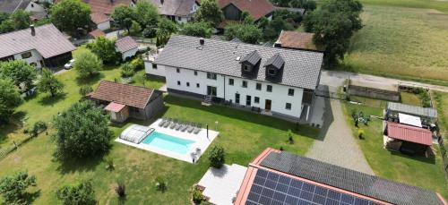 Landurlaub Eichinger inklusive AktivCard! E-Ladesäule! Ganz Jahres beheizter Salzwasserpool in Thurmansbang, Deutschland