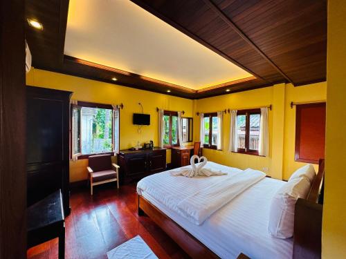 room detail thumbnail 0