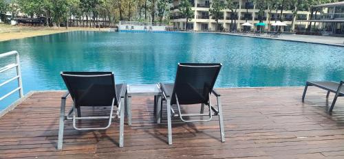 Swimming pool, Ocean Lodge Langkawi in Kuala Muda
