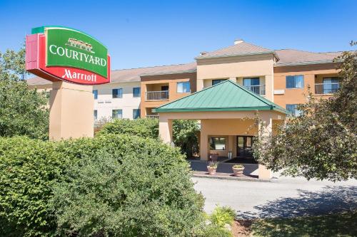 Courtyard by Marriott Boston Westborough