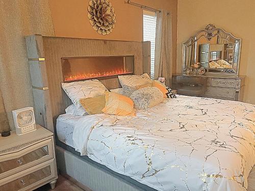 Kings and Queens luxury home in Grand Prairie, USA