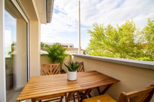 Soleil d'Été - Netflix & Wifi - Balcon - Parking Gratuit - check-in 24H24 - GoodMarning