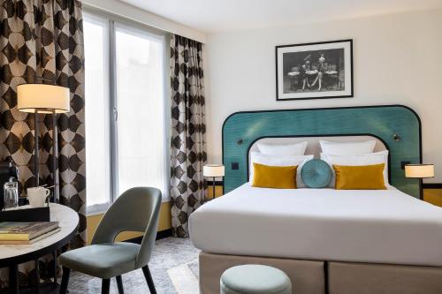 room detail thumbnail 0