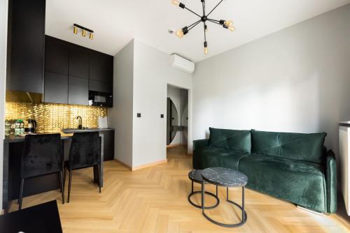 Varsovia Comfort 204 by BookingHost, Warszawa