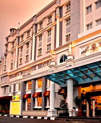 Entrance, Golden Boutique Hotel Melawai in Blok M