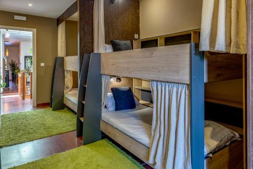Garden in Town Hostel – Porto, KY