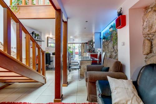 Garden in Town Hostel – Porto, KY