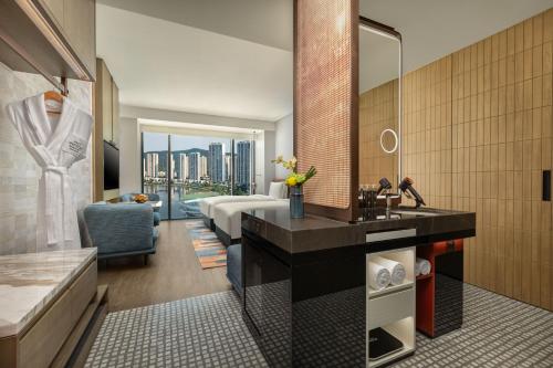 Standard Room image 3