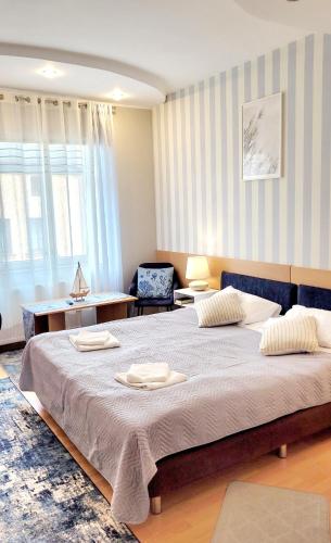 1 double bed