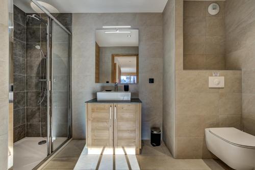 Le Green Apartment - image 5