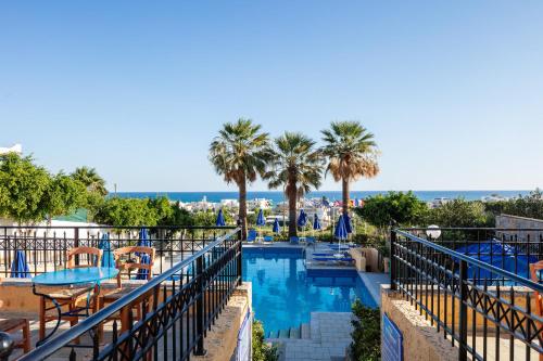 Koni Village Hotel - image 7