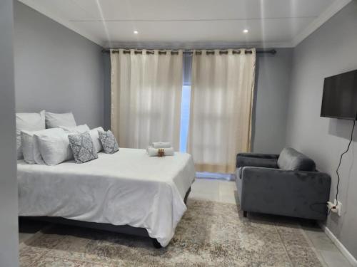 Clear Corner Suites in Beacon Bay