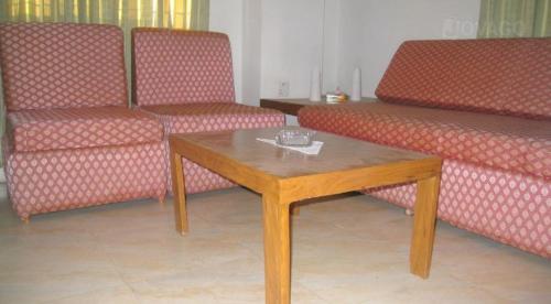 Fercem Inn And Suites — Photo 5