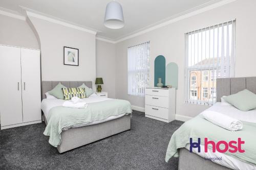 Host Liverpool - Family Hub,Pet-friendly by centre