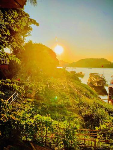 周辺観光スポット, ヴィラ フォネティップ メコン リバーサイド (Villa Phonethip Mekong Riverside) in リバーフロント