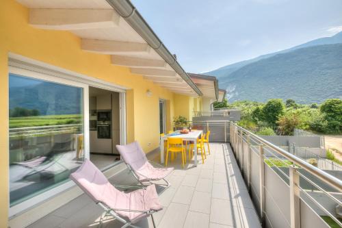  Mirabelle - Happy Rentals, Ferienwohnung in Dro