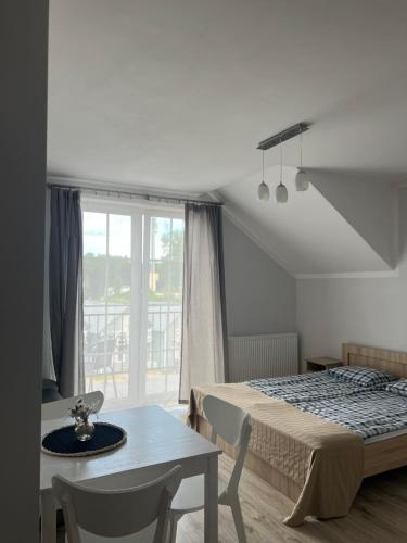 1 double bed, 1 sofa bed