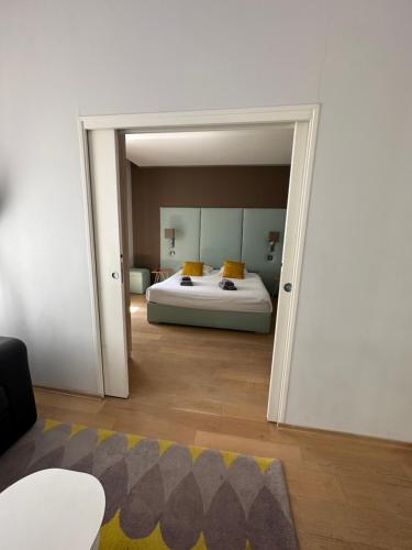 Palais des Festival de Cannes/ 1 bedroom/ 4 people