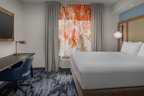Fairfield Inn & Suites Roanoke Hollins/I-81 in Roanoke, USA