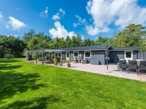  Holiday home Henne XCII in Henne Strand