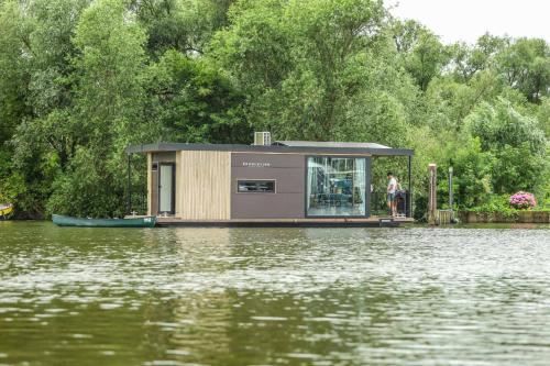 Revolution Houseboat