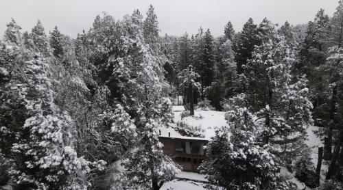 Agradable casa gran jardin playa muelle y amarra in Llao Llao