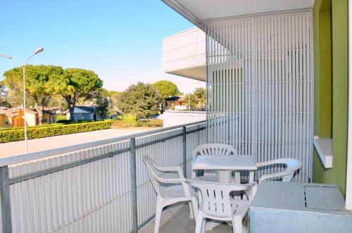Homely apartment with terrace in Bibione - Beahost