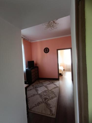 Apartment near University