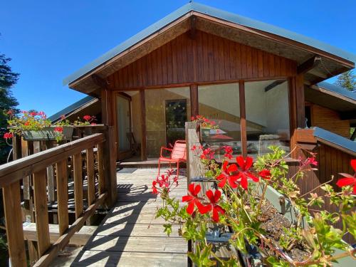 Entrance, Domaine de Rozan - Col de Porte, Chartreuse - Grenoble in Sarcenas