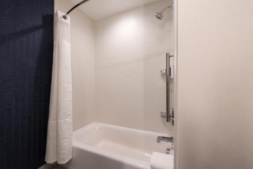Fairfield Inn & Suites by Marriott Fort Worth Southwest at Cityview in Fort Worth, USA