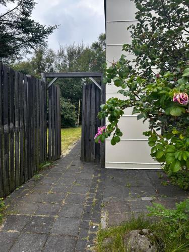 Studio 104- Free PARKING onsite -Private entrance in Laugardalur