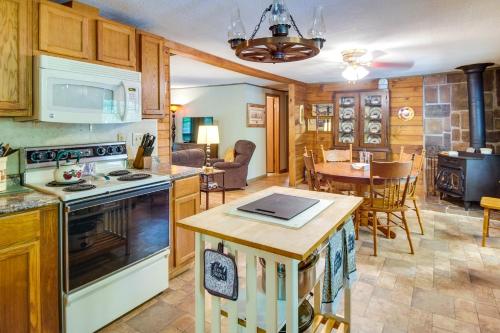 Pet-Friendly Elkins Vacation Rental w/ Decks! in Hazel Valley (AK)