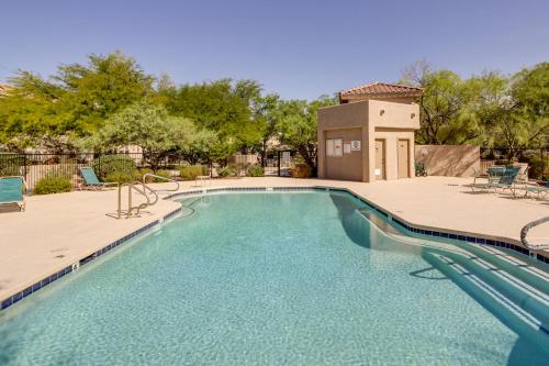 Oro Valley Condo with Desert and Mountain Views!