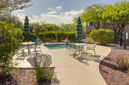 Oro Valley Condo with Desert and Mountain Views!