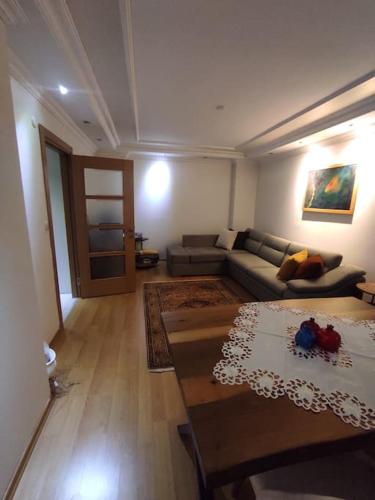 Maltepe'nin merkezinde Şirin ve kullanışlı Daire