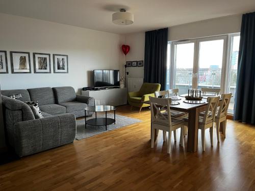 APT Solna - image 2