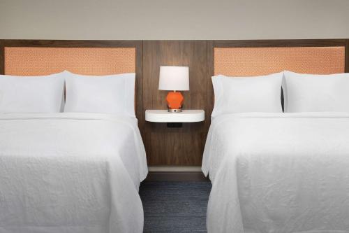 Hampton Inn By Hilton Baltimore-Downtown-Convention Center