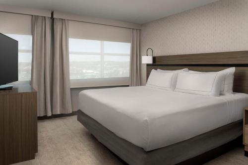 Holiday Inn Chattanooga-Hamilton Place an IHG Hotel - image 11